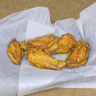Bone In Wings (5 pcs Lemon Pepper)